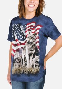 Patriotic T-Shirt Wolf Flag S
